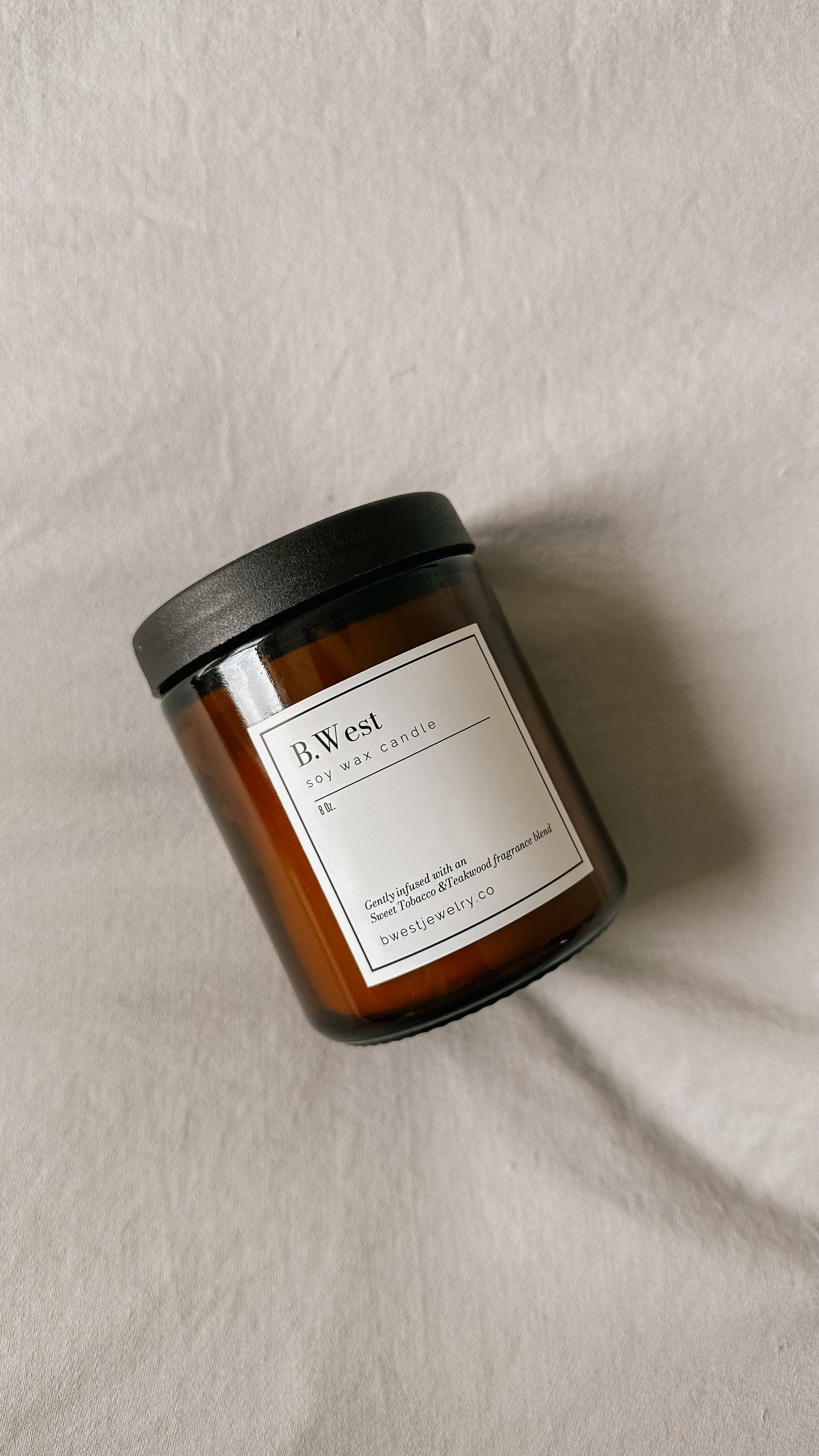 Sweet Tobacco & Teakwood Candle