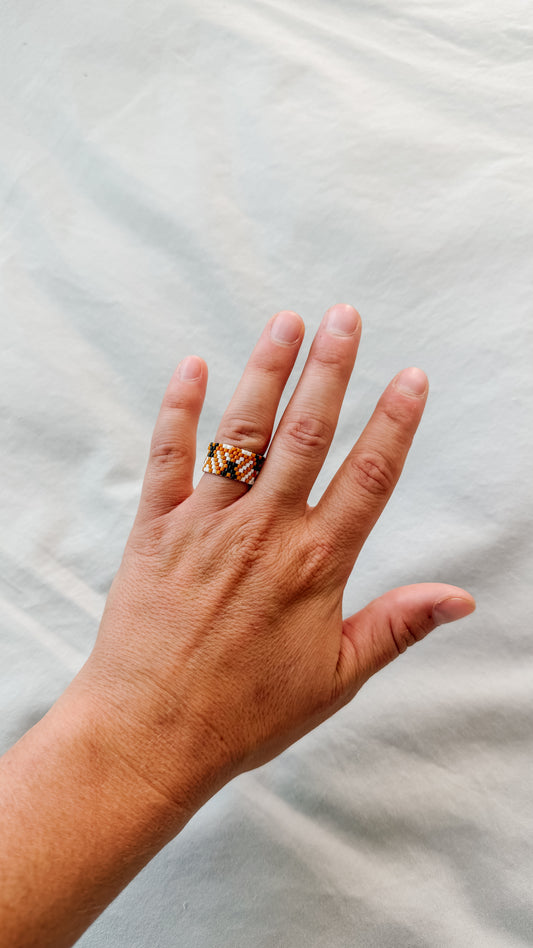 Beehive Ring
