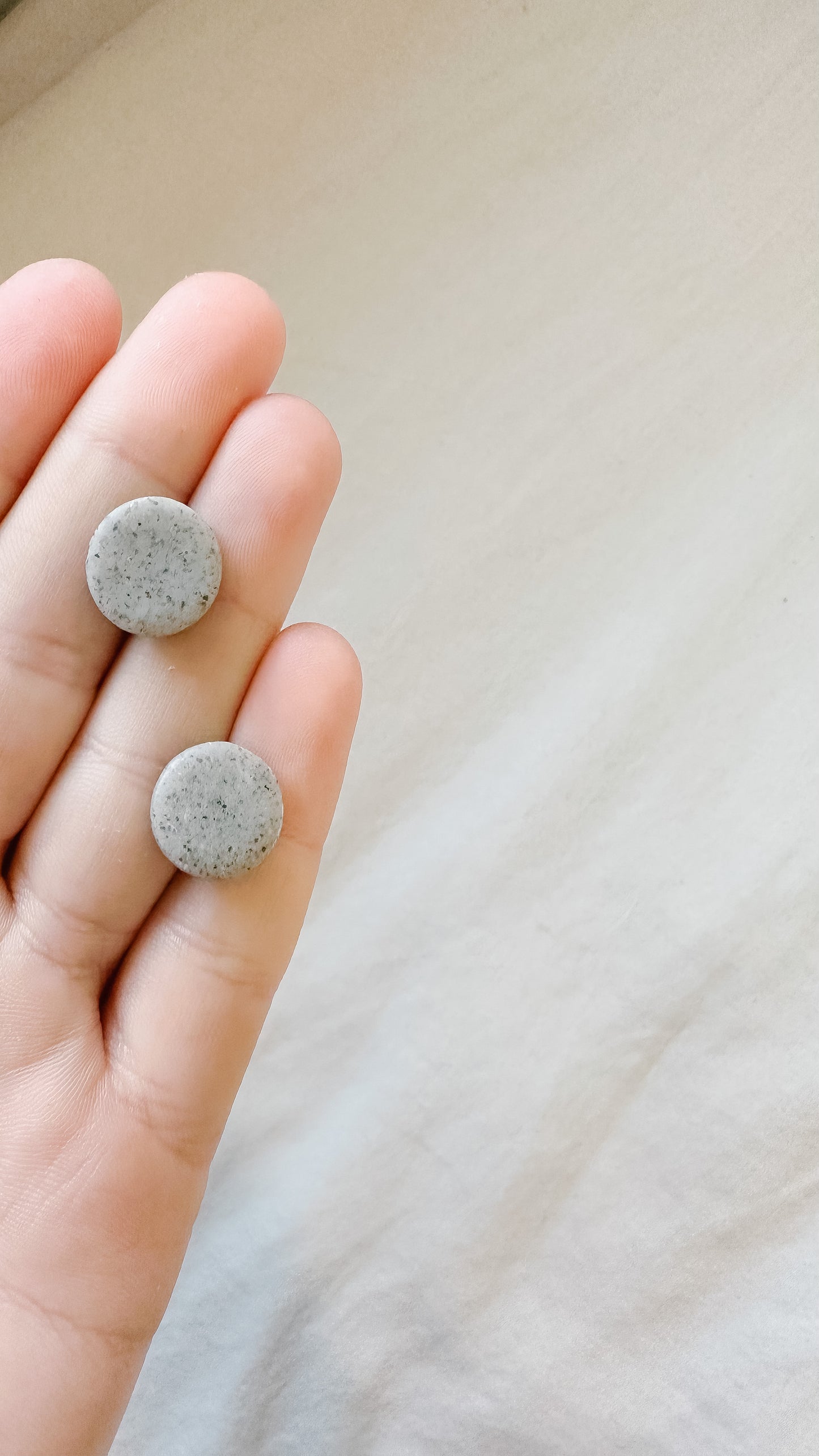 Round Stone Stud