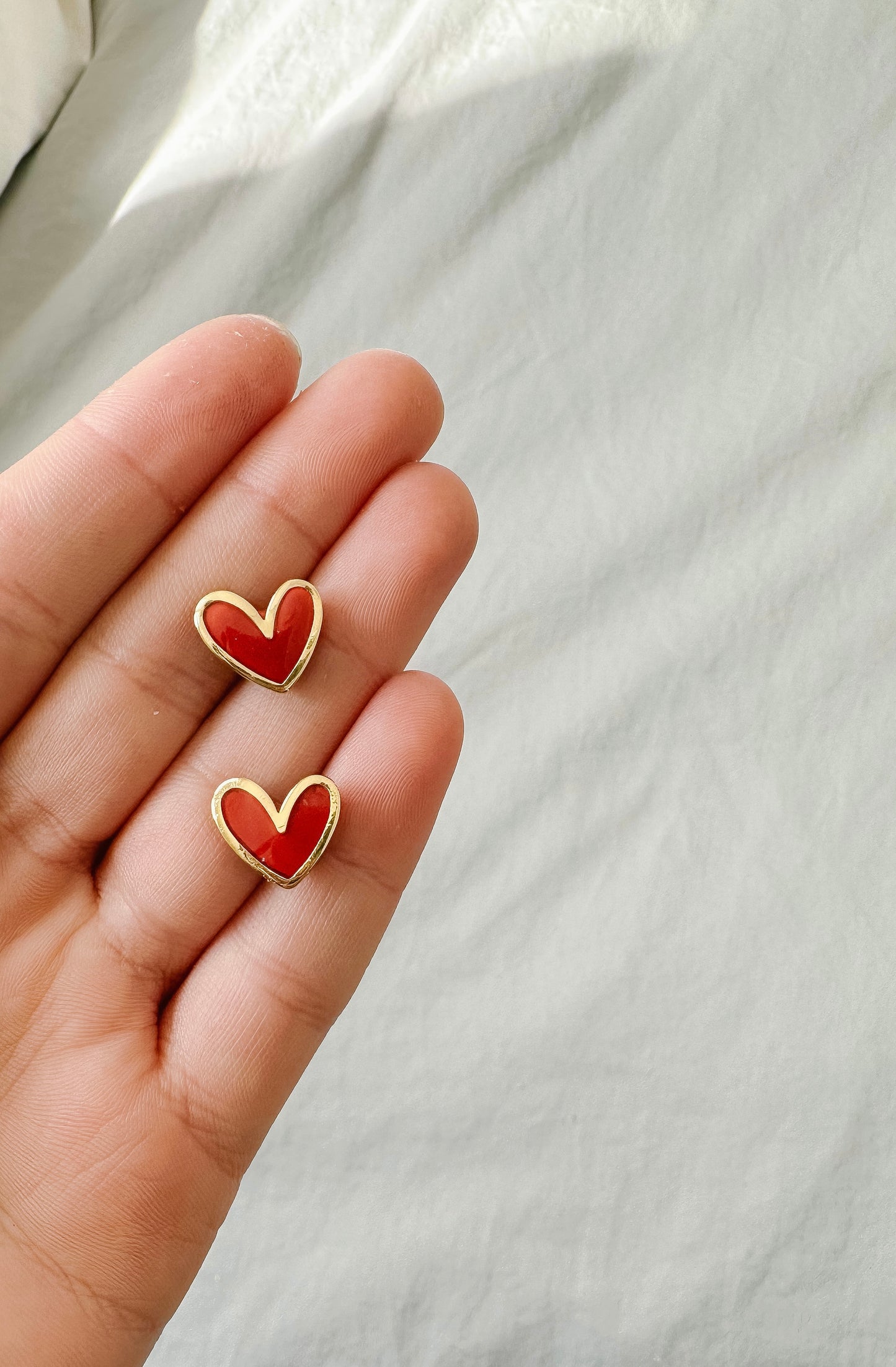 Red Heart Stud