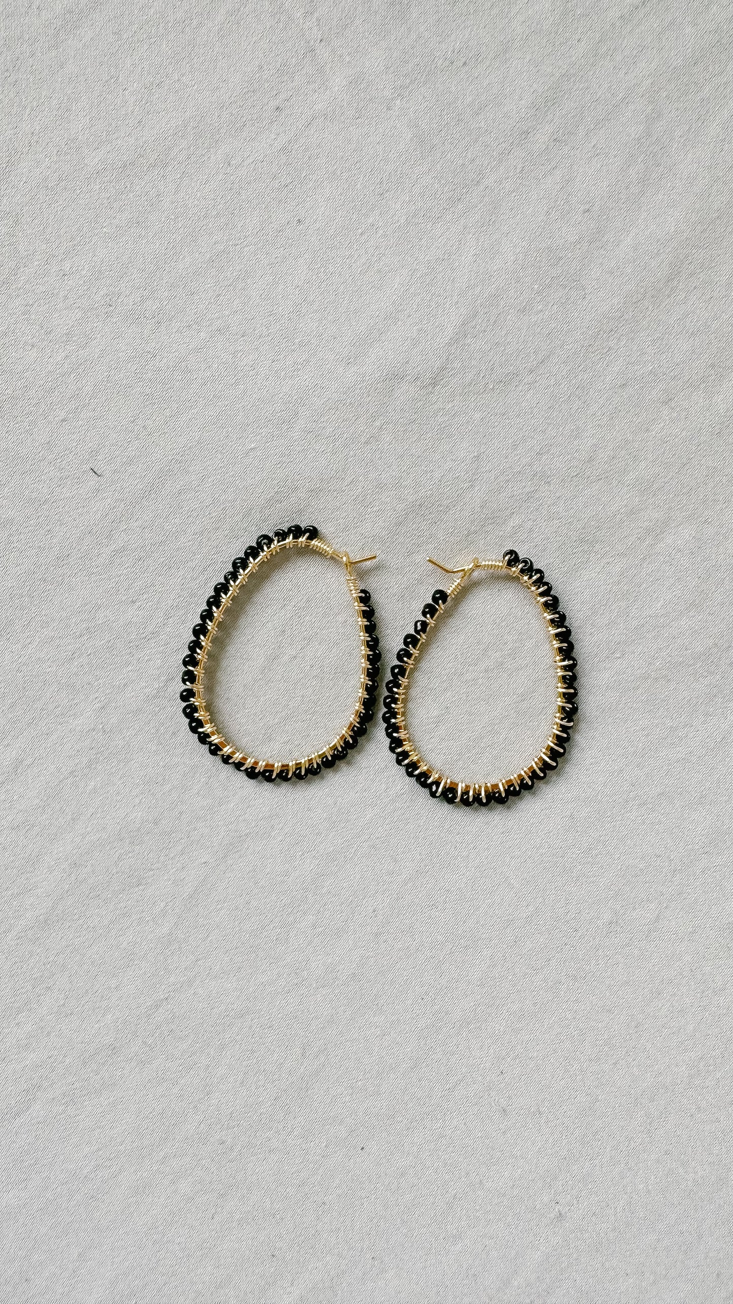 Black & Gold Ovals