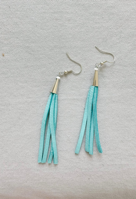 Turquoise Leather Jellies with Bead